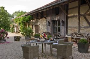 B&B / Chambres d'hotes La Ferme de Marie Eugenie : photos des chambres