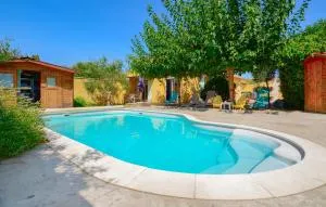 Awesome Home In Marguerittes With Wifi - Bezouce