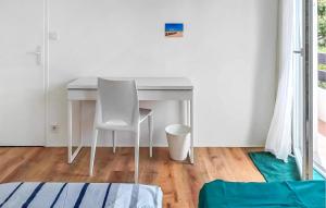 Lovely Apartment In Saint Jean De Monts