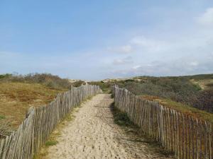 Maisons de vacances Maison avec terrasse Merlimont Plage : Maison 2 Chambres