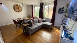 Fer d'Eiffel Pompey Nancy 6 pers - Custines