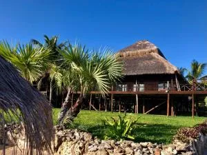 Blue Paradise Villas - M. Massucadeje