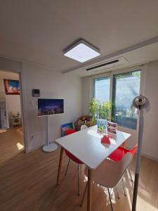 near Jamsil Coex Lotteworld - full option lovely house