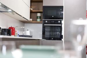 Sliema central 2BR Apt with balcony & sea views by 360 Estates