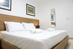 Sliema central 2BR Apt with balcony & sea views by 360 Estates