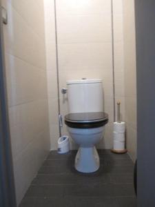 Victor Hugo Carrefour Pompe 16e proche Etoile et Tour Eiffel