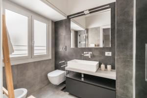 Elegant Hideaway Steps from St Peter