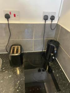 Fantastic Studio, Private bathroom and Mini Kitchen.