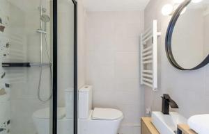 Beautiful renovated studio on Port de Deauville