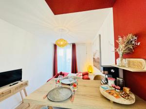 Appartements Le Mirage - Studio - Parking - Terrasse - 2 pers : photos des chambres