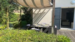 Maisons de vacances Maison calme et cosy a Port-en-Bessin pres du golf et de la mer : photos des chambres