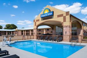 Days Inn by Wyndham Conway