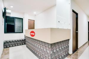 Hotel O White Villa