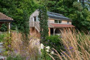 Little Willow Bank - 1 bed luxury apartment between Salisbury and The New Forest