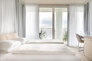 Small Double Room with sea view room in Ultra Marine by Zdrojowa