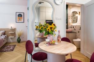 Charming Apartment in a green area- free parking