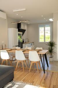 Appartements Chez Barrau - Confort et charme au coeur de Lourdes : photos des chambres