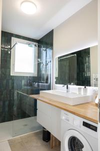 Appartements Chez Barrau - Confort et charme au coeur de Lourdes : photos des chambres