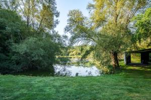 La cabane du pont du Douet