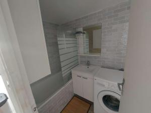 Duplex climatisé 6 pers, terrasse sud, proche plage, parking privé - FR-1-326-662