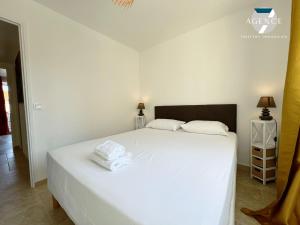 Appartements Le Suffren : photos des chambres