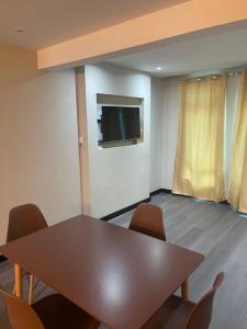 Phoenix Beach Apartments sea view