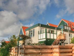 Herenstraat 55 - 3hvězdičkové hotely ve městě Den Hoorn