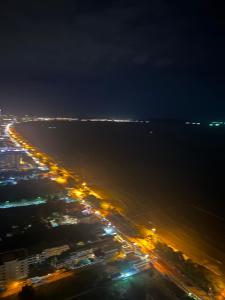 Copacabana Beach Jomtien 科帕卡巴纳海乔木提安海滩毗邻乔木提安夜市