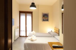 MHR Furio Camillo - metro A in 3 minuti, ideale per gruppi e famiglie