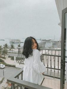 Chuỗi Vinhome 5 phòng ngủ - đầy đủ tiện ích - trung tâm thương mại - view biển- Hạ Long