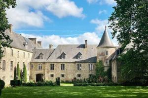 Gite du Petit Manoir au château dHémevez