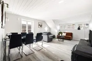 MyCondo no - Øvre Langgate 24 - leilighet 3 - privat parkering - Melsomvik