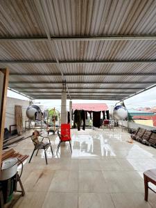 New Nhat Minh HomeStay & Tour