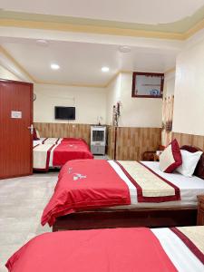 New Nhat Minh HomeStay & Tour