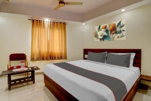 Collection O Hemadri Residency
