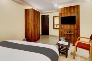 Collection O Hemadri Residency