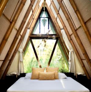 Bamboo Living Siargao