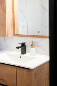 Appartements T2 parking gratuit plus 2 balcons : photos des chambres