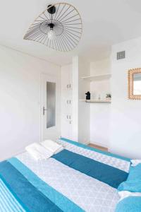 Appartements T2 parking gratuit plus 2 balcons : photos des chambres