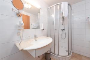 Double Room with Balcony room in Hotel Alpenblick