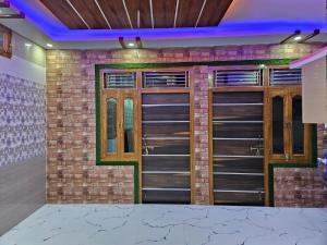 Surya Palace HomeStay