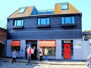 Unique 2BD Apartment Folkestone Harbour