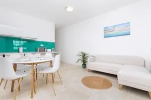 Flor de Hibisco Deluxe Apartments - Pájara