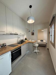 Kazarma Central Suites - Apartment Complex