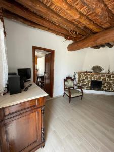 Aloni Farmhouse