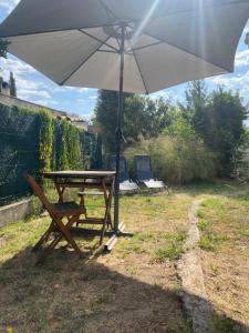 Chalets Le Chalet Pignantais avec option Jacuzzi : photos des chambres