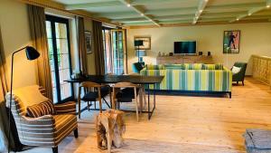 Spa Chalet in Ground Floor Cozy Duplex