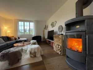 Lovely 4 Bedroom Chalet Great for Ski Holiday