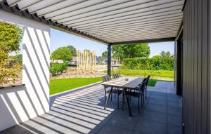 2 Bedroom Amazing Home In Voorthuizen