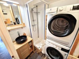 Appartements Valfrejus: Appart renove 4 pieces avec WiFi a 100m telesiege - FR-1-265-335 : photos des chambres